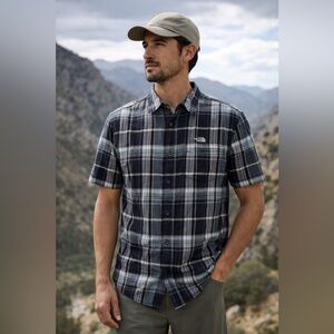 The North Face Plaid Short Sleeve Shirt Cotton Hemp Blend Blue Hike Men’s Medium
